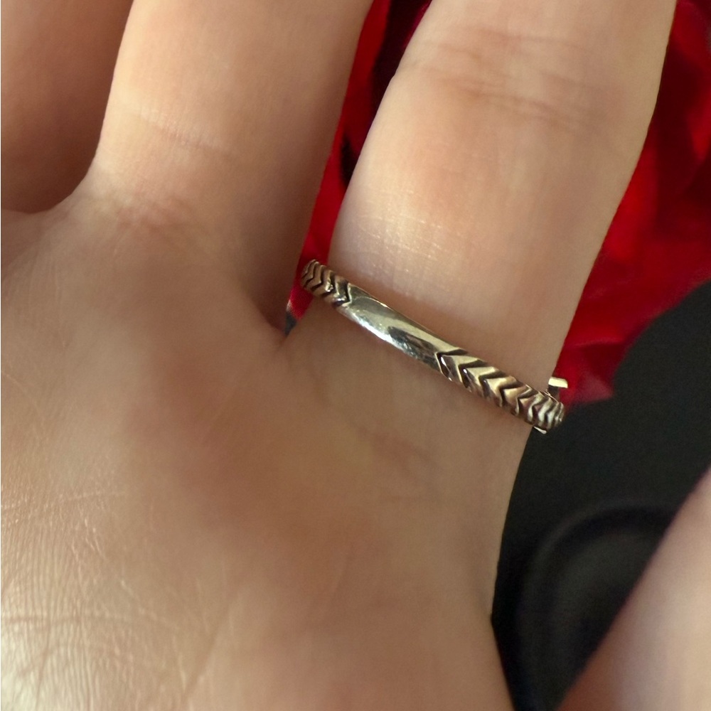 Digby and Iona 14K white gold Salt and Pepper Diamond Ring size 4 - Picture 6 of 12